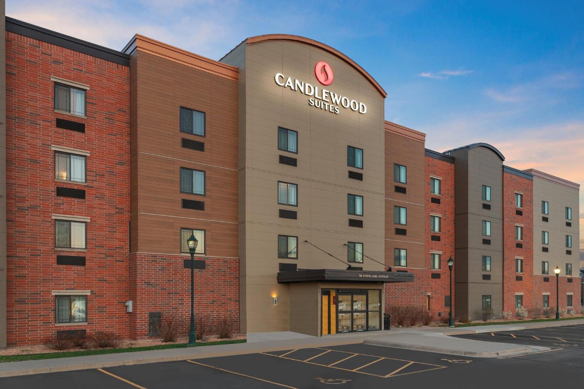 Candlewood Suites La Crosse By Ihg Exterior foto